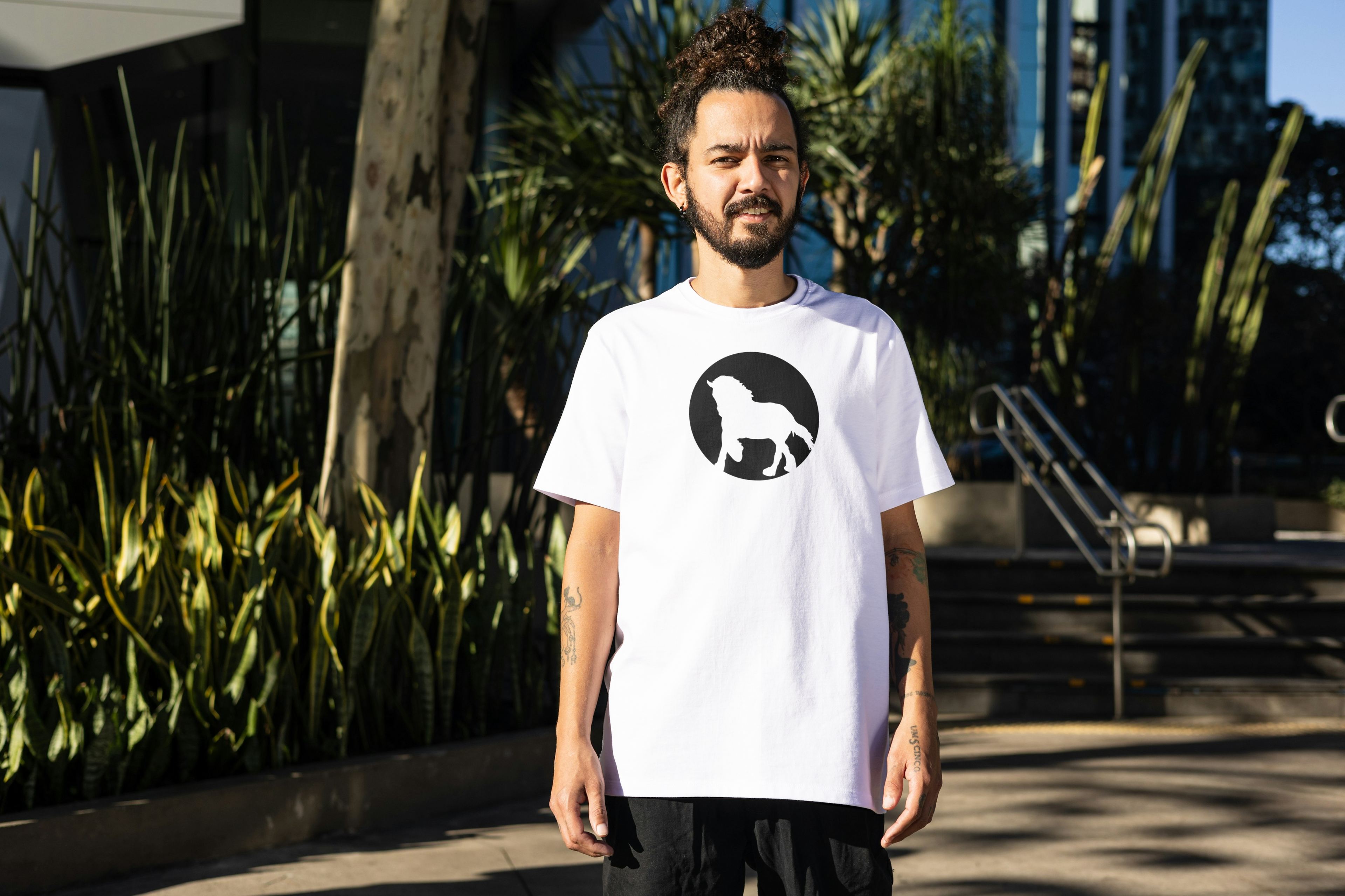 Tricou unisex cu cai 100% bumbac HORSE