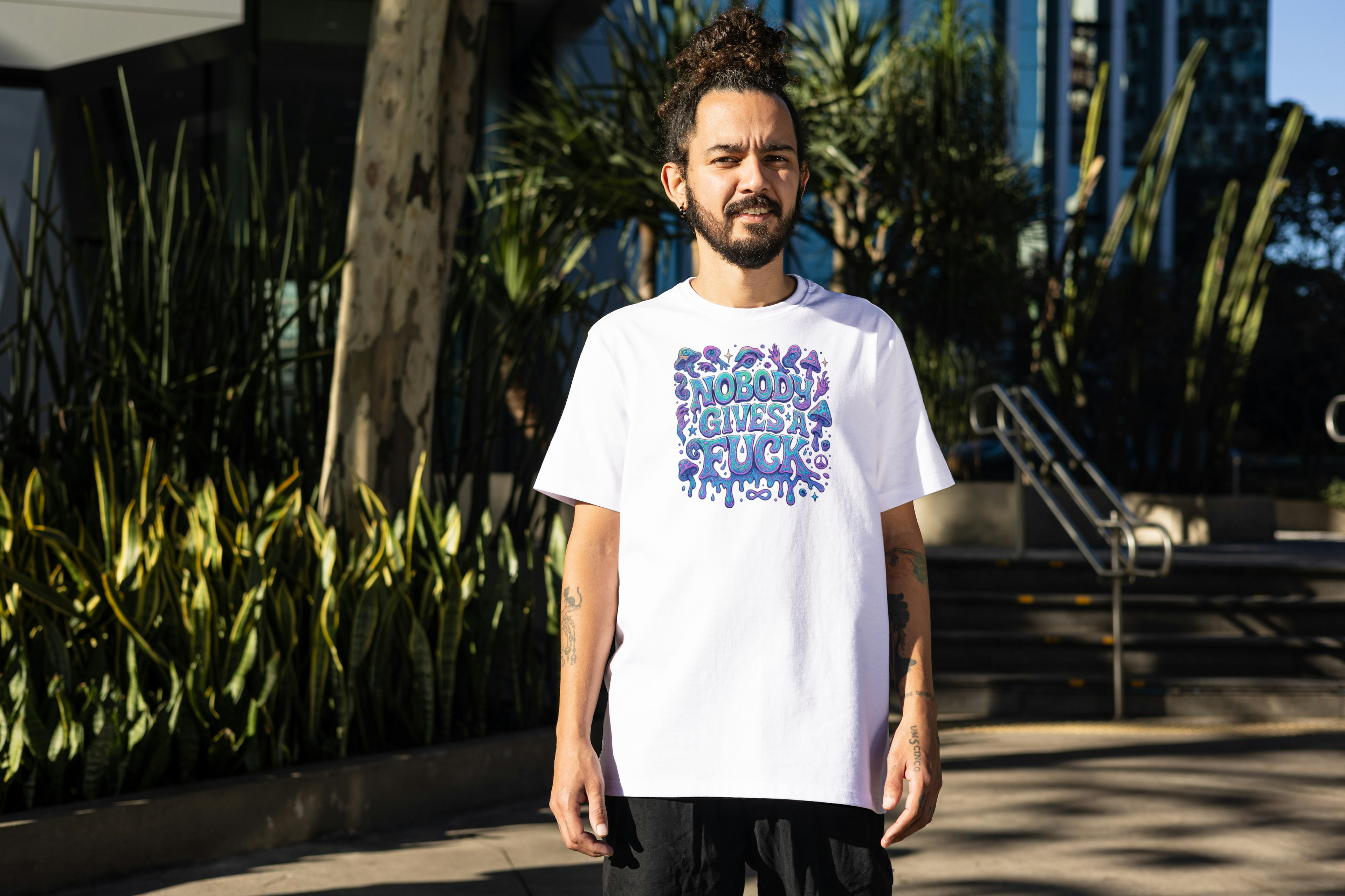 Tricou unisex cu ciuperci 100% bumbac NOBODY